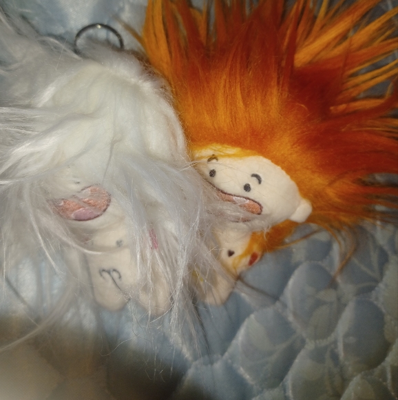 TOOTHLESS CONSTELLATION KEYCHAIN DUO - Picture 2 of 4